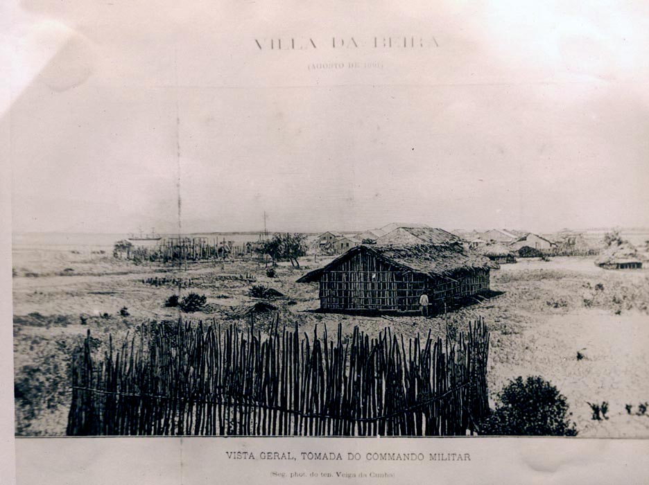 Foto fra Beira, Mosambik: TT CMZ-AF-GT E 2-1 1 3 - Vila da Beira - Vista geral tomada do comando militar, 