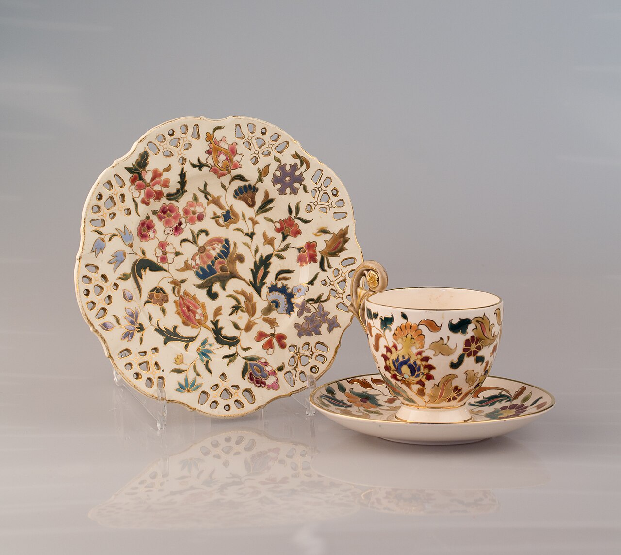 Foto fra Østerrike: 20140707 Radkersburg - Ceramic cups (Gombosz collection) - H3766